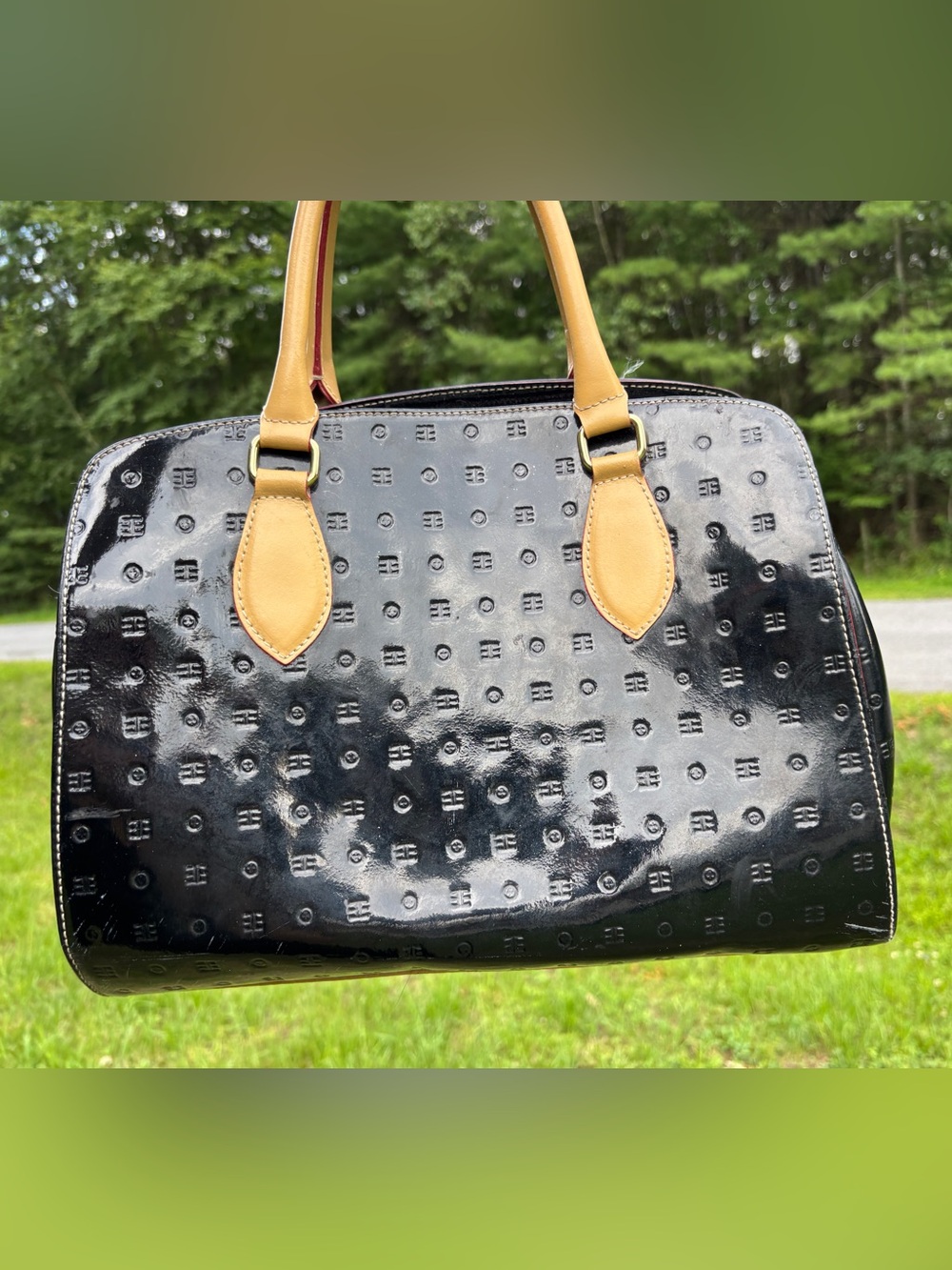 Arcadia Patent Dome Shoulder Bag